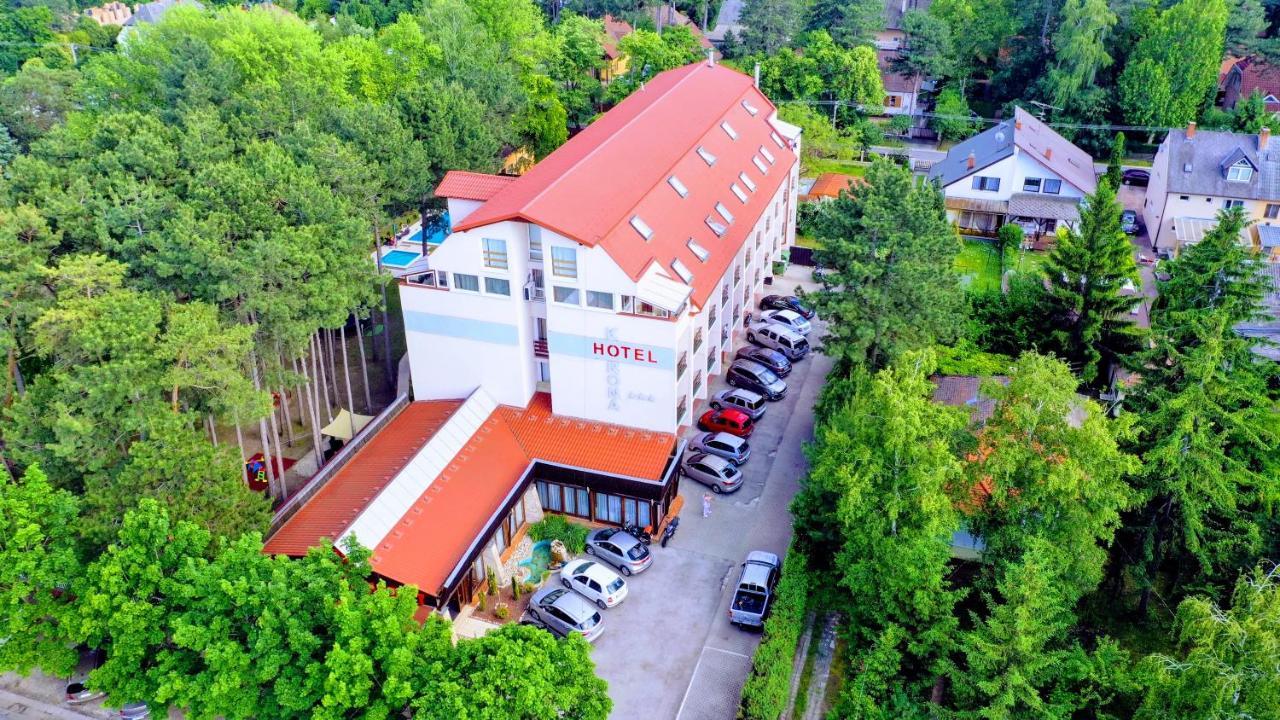 Hotel Korona Siófok Esterno foto